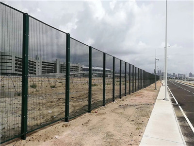 公路護欄網 公路護欄網